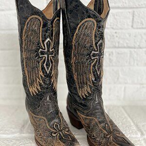 Corral Vintage Cross and Wings Boots - Size 8M